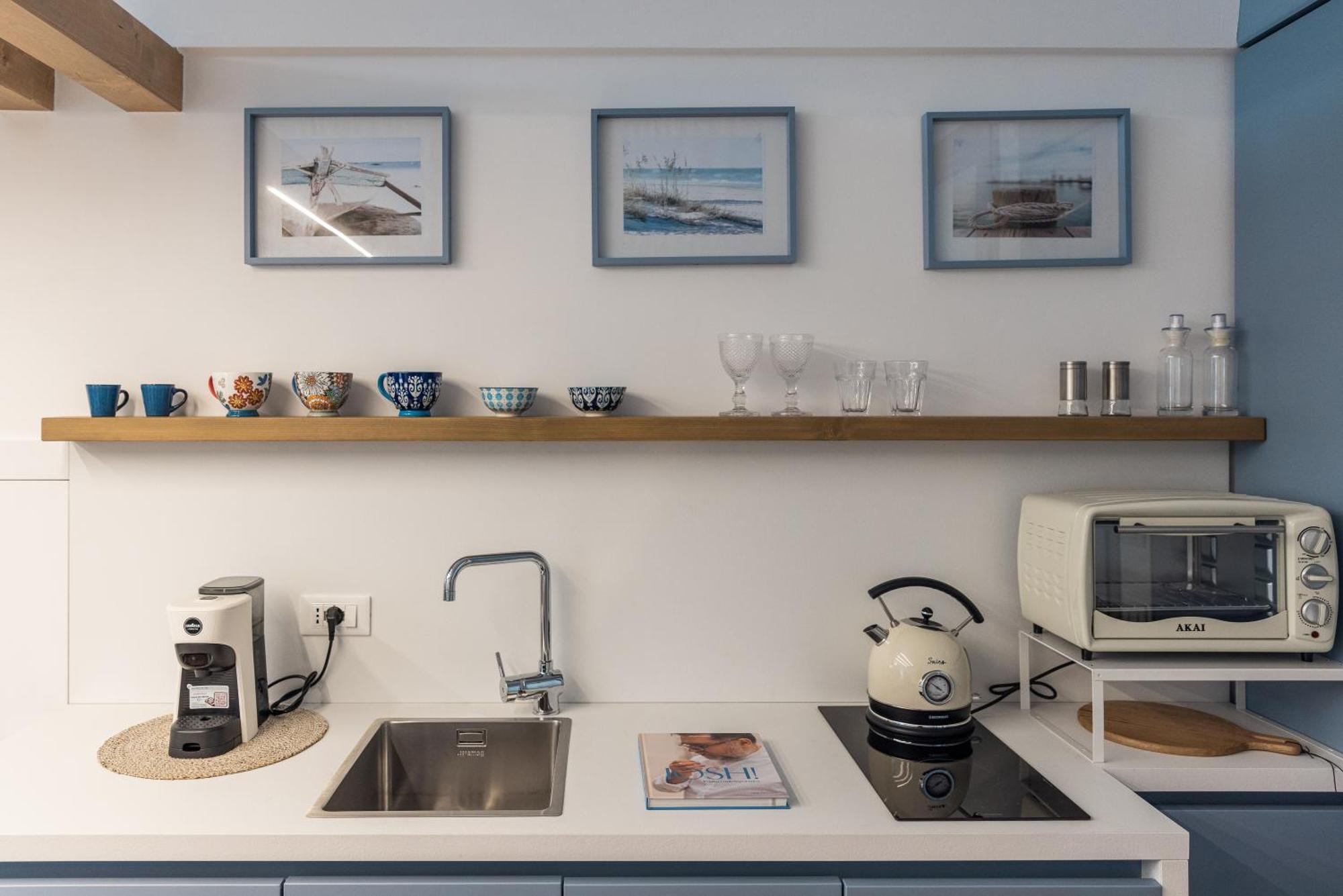 Loft Regina Minor Apartment Монополи Екстериор снимка