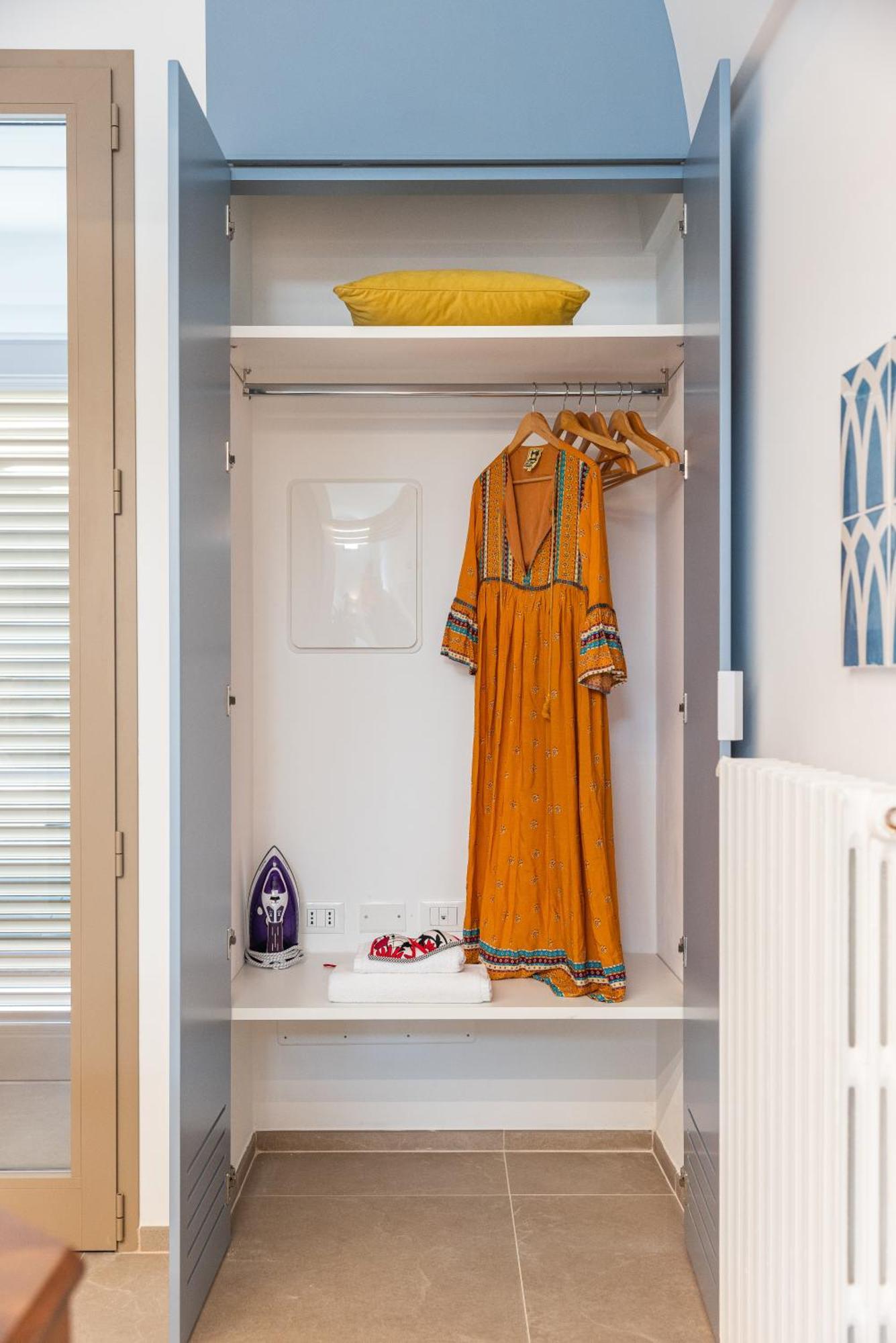 Loft Regina Minor Apartment Монополи Екстериор снимка