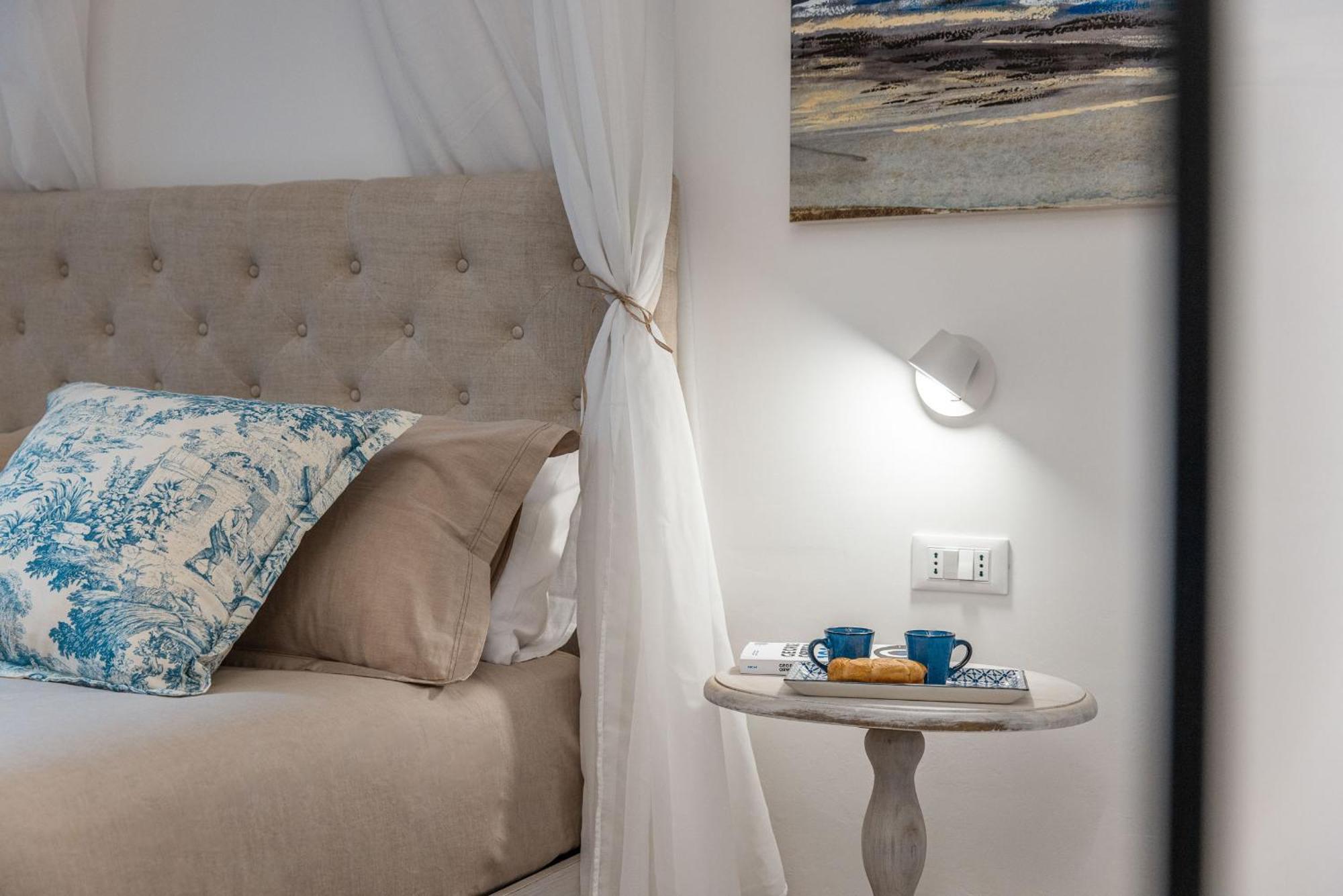 Loft Regina Minor Apartment Монополи Екстериор снимка